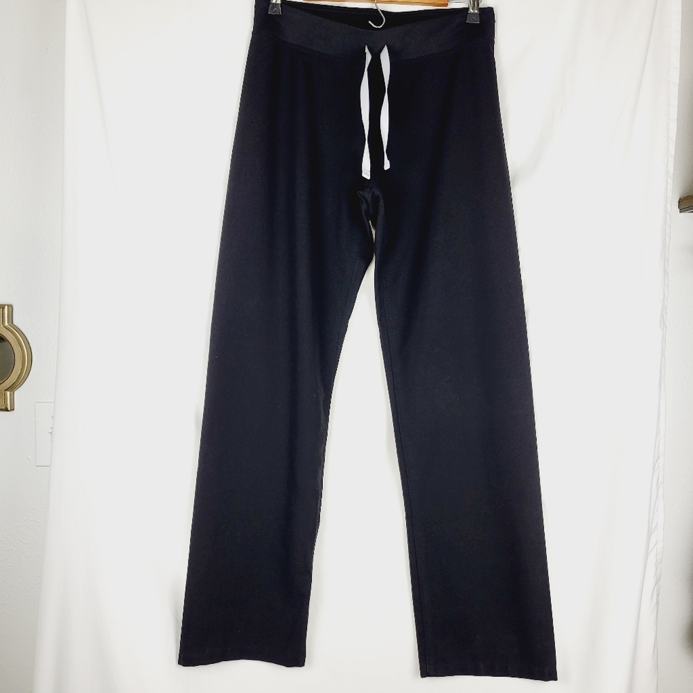 Figs Women's Livingston Basic Straight Leg Scrub Pants Black Size Small PO 1926